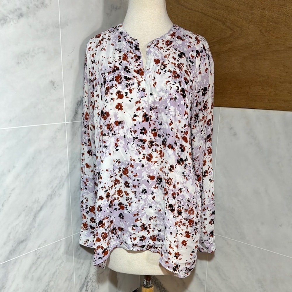 Simply Vera Wang Long Sleeve Rolltab Blouse Floral Lightweight V-Neck size XL